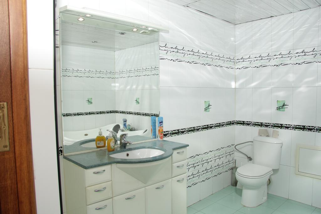 Rafael Hostel Yerevan Ngoại thất bức ảnh