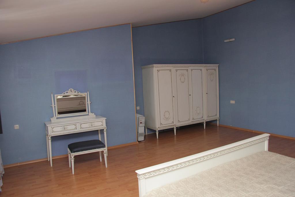 Rafael Hostel Yerevan Ngoại thất bức ảnh