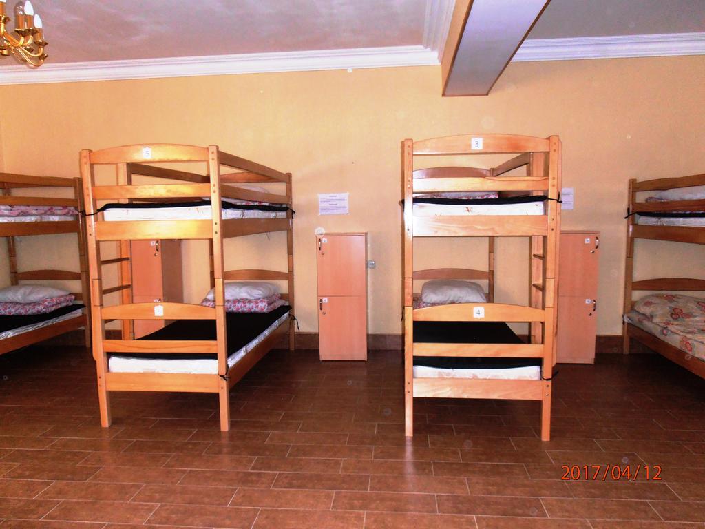 Rafael Hostel Yerevan Ngoại thất bức ảnh